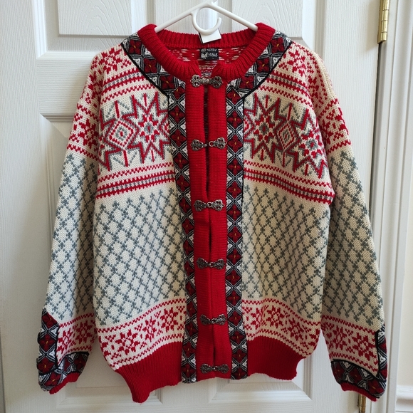 Dale of Norway Sweaters Vintage Dale Of Norway Norwegian Sweater